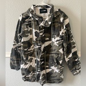 Fashion Nova camo jacket. Size small.